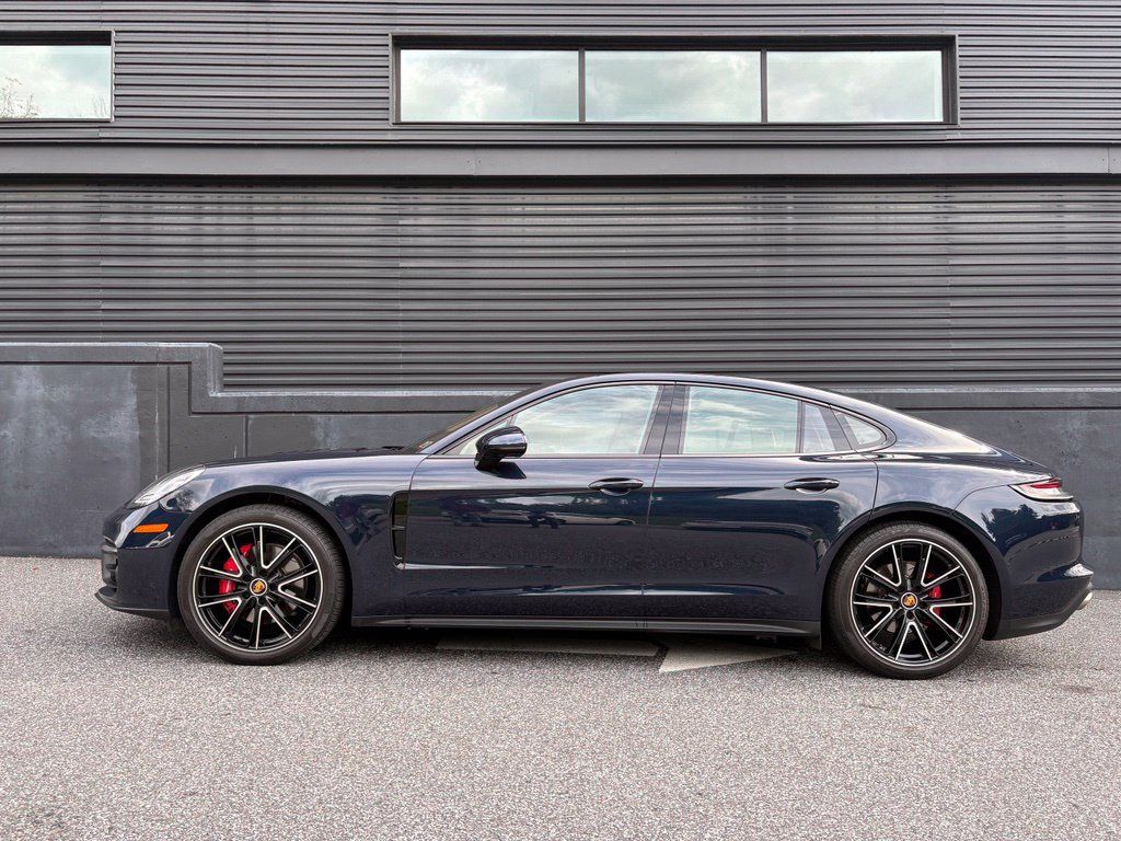 Certified 2023 Porsche Panamera 4S AWD/4WD image 2