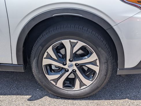 Used 2021 Subaru Outback Limited XT image 11