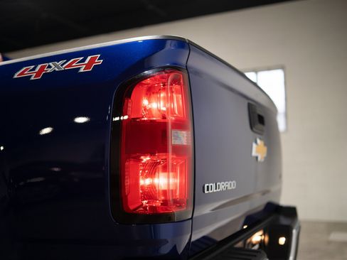 Used 2016 Chevrolet Colorado LT w/ Luxury Package, Chrome image 17