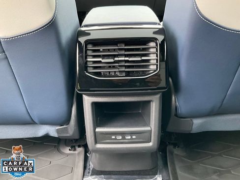 Used 2024 Volkswagen ID.4 S RWD image 34