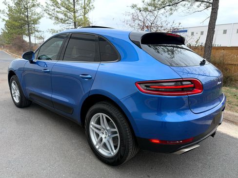 Used 2018 Porsche Macan image 3