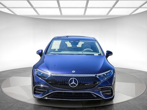 Used 2022 Mercedes-Benz EQS 450+ Sedan image 6