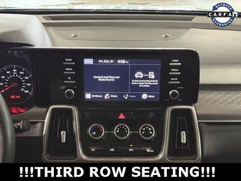 Used 2021 Kia Sorento LX image 24