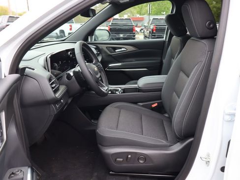 New 2026 Chevrolet Traverse LT FWD image 5