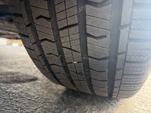 Used 2010 Lexus HS 250h Premium image 7