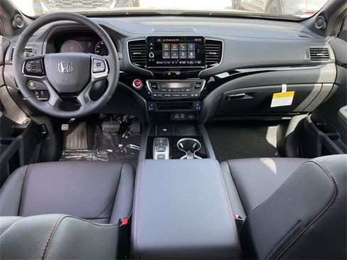 New 2025 Honda Ridgeline Black Edition image 9