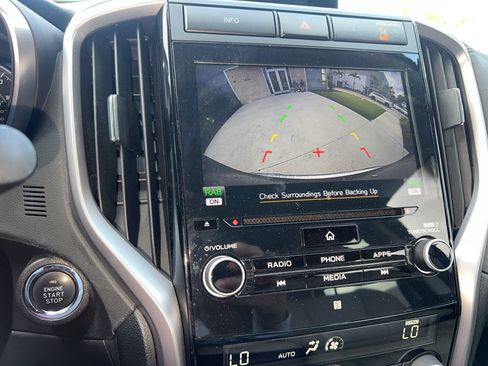 Used 2019 Subaru Ascent Premium image 20