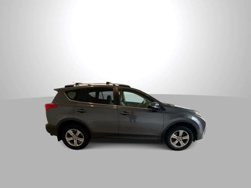 Used 2015 Toyota RAV4 XLE image 9