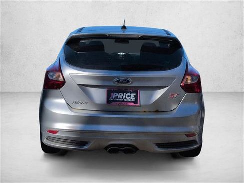 Used 2014 Ford Focus ST image 10