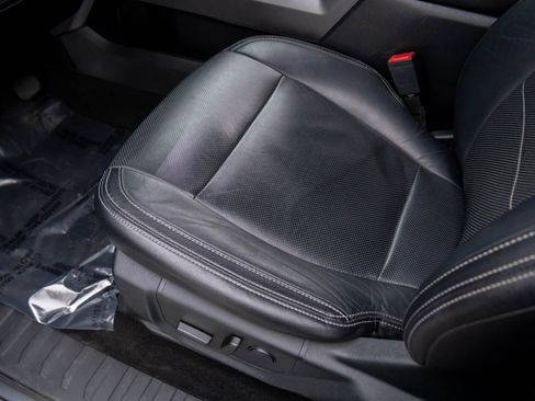 Used 2020 Ford F150 XLT w/ Equipment Group 302A Luxury image 14