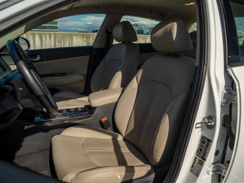 Used 2017 Kia Optima EX FWD image 23