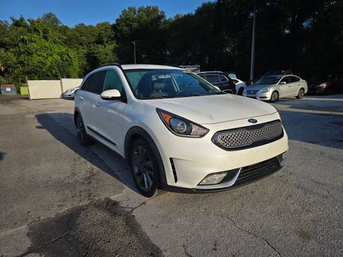 Used 2017 Kia Niro FWD image 1