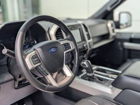 Used 2018 Ford F150 Lariat AWD/4WD image 13