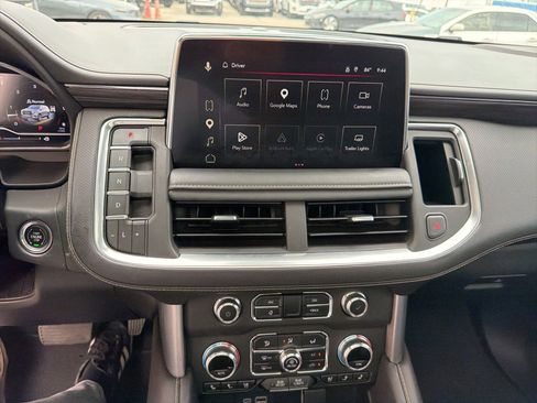 Used 2023 GMC Yukon XL SLT w/ SLT Premium Package AWD/4WD image 39