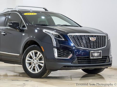 Used 2022 Cadillac XT5 Luxury FWD image 2