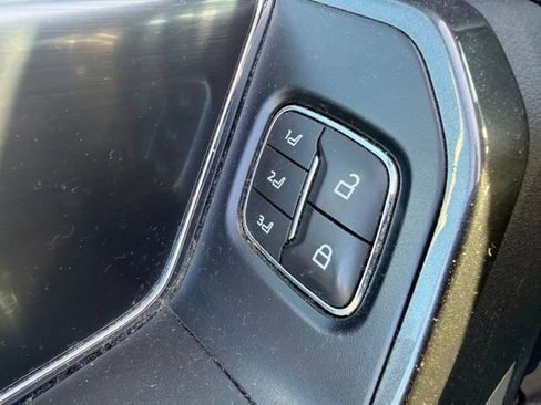 Used 2021 Ford F150 Lariat w/ Equipment Group 502A High AWD/4WD image 27