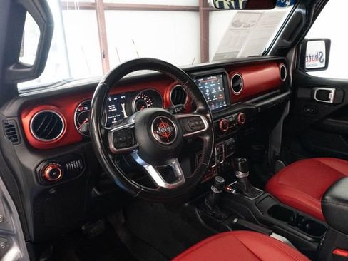 Used 2020 Jeep Wrangler Unlimited Rubicon AWD/4WD image 4