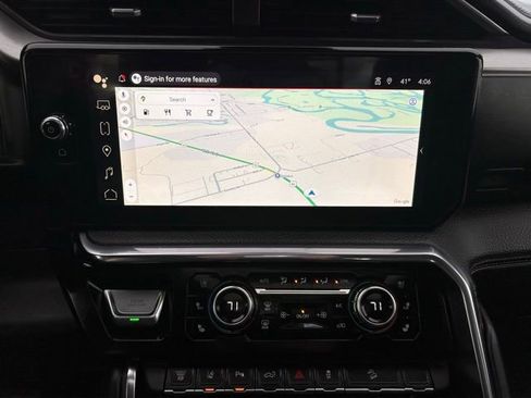 Used 2024 GMC Sierra 3500 Denali w/ Denali Reserve Package image 21