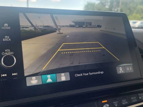 Used 2025 Honda Odyssey Sport-L image 37