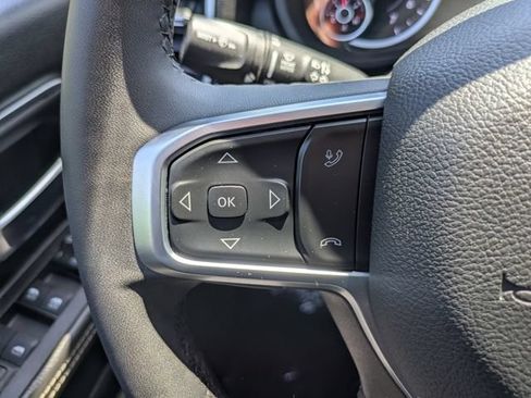 Used 2026 RAM 2500 Big Horn AWD/4WD image 22