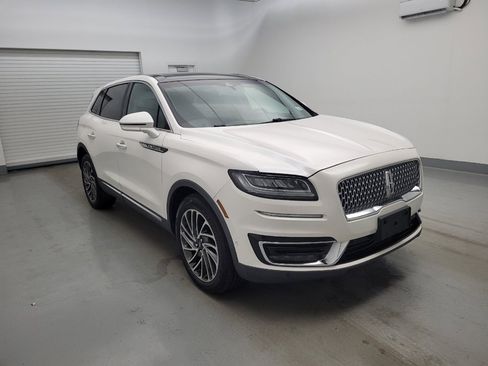 Used 2019 Lincoln Nautilus Reserve AWD/4WD image 11