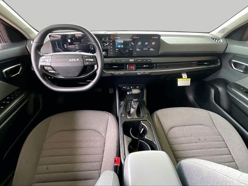 Used 2025 Kia K4 EX FWD image 13