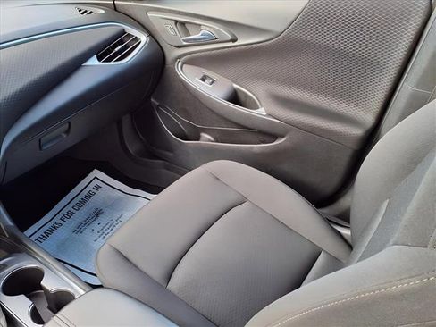 Used 2024 Chevrolet Malibu LT image 16
