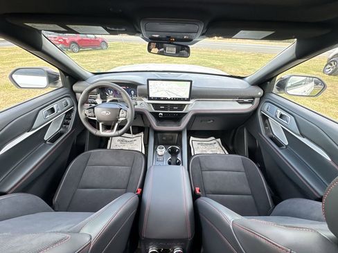 New 2026 Ford Explorer ST w/ Sun And Sound Package image 21