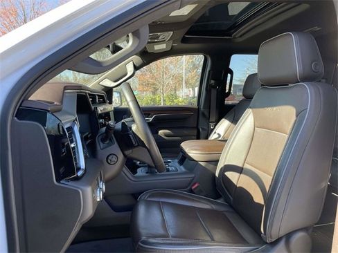 Used 2023 GMC Sierra 1500 Denali w/ Denali Reserve Package image 20