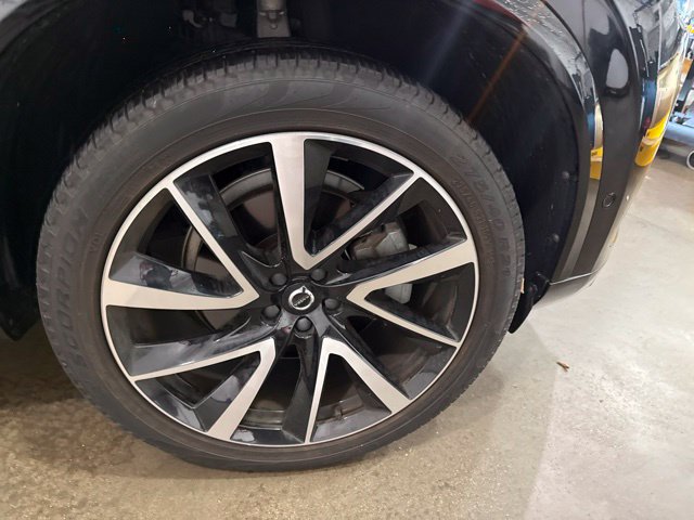Used 2024 Volvo XC90 B6 Ultimate w/ Protection Package Premier AWD/4WD image 7