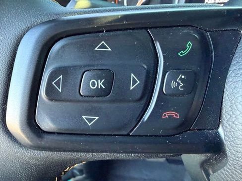 Used 2024 Jeep Wrangler Willys image 14