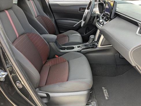 Used 2025 Toyota Corolla Cross AWD Hybrid image 20