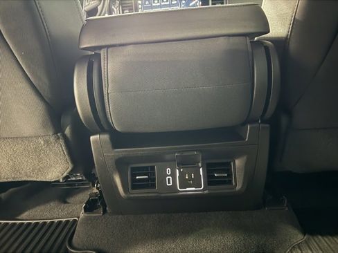 Used 2022 GMC Sierra 1500 SLE image 29