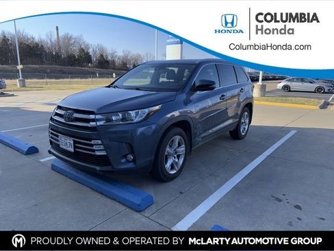 Used 2018 Toyota Highlander Limited image 1