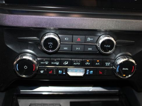 Certified 2025 Ford F350 Platinum image 51