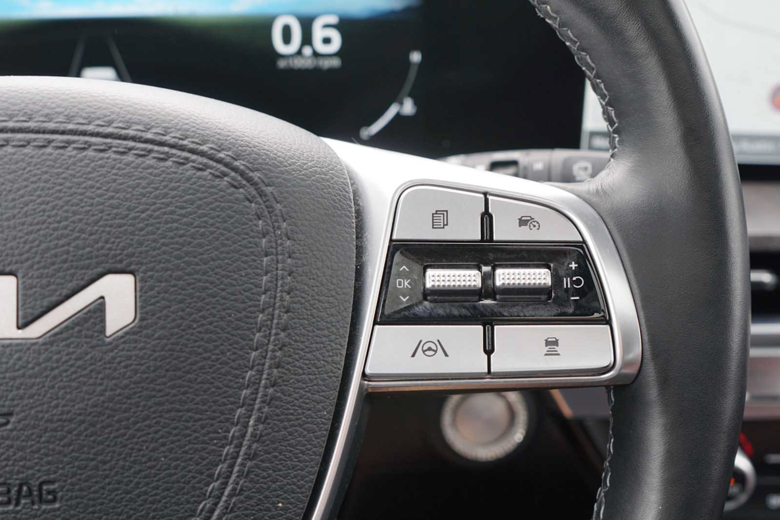 Certified 2023 Kia Telluride SX Prestige AWD/4WD image 13