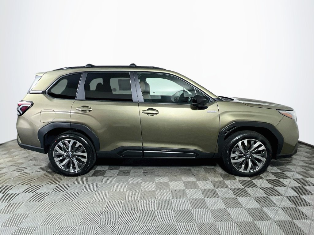 New 2026 Subaru Forester Touring AWD/4WD image 8