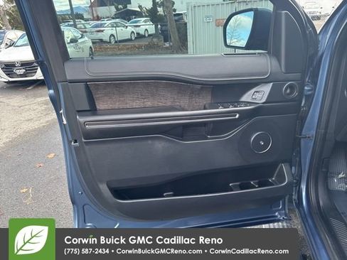 Used 2019 Ford Expedition Limited image 10