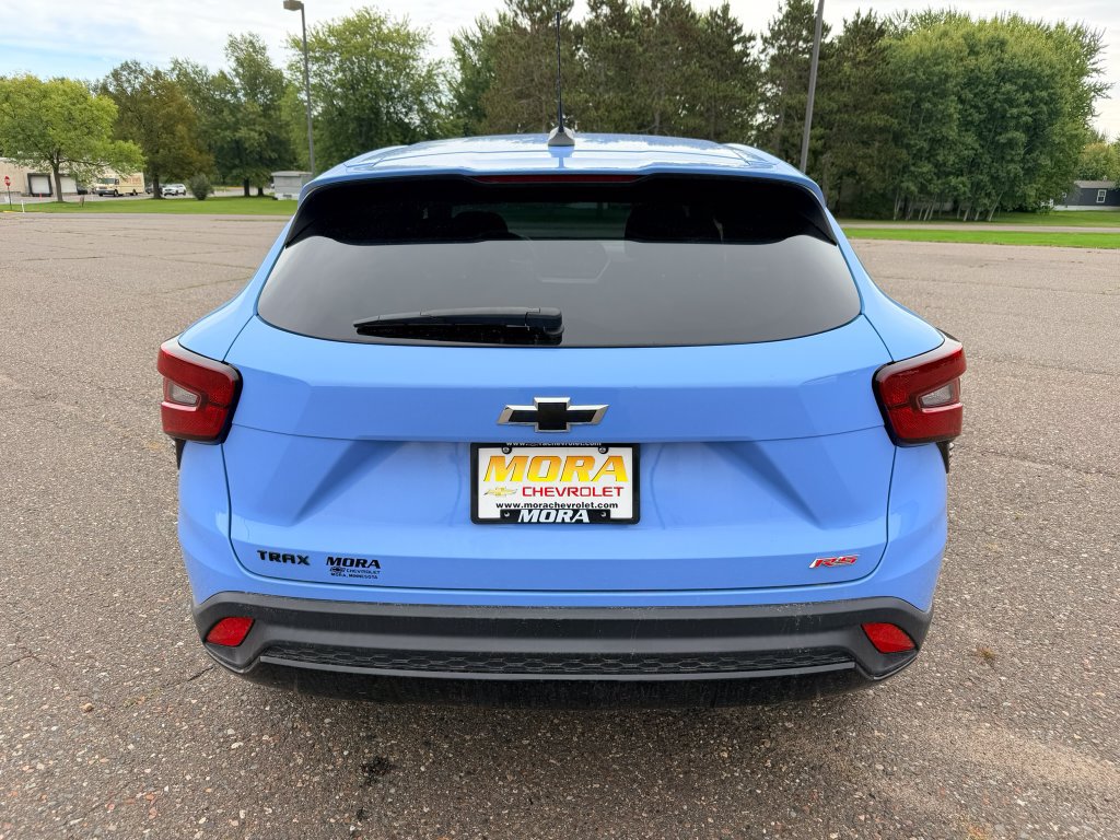 Used 2024 Chevrolet Trax RS w/ Driver Confidence Package FWD image 5