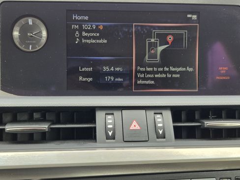 Used 2020 Lexus ES 300h w/ Premium Package FWD image 13