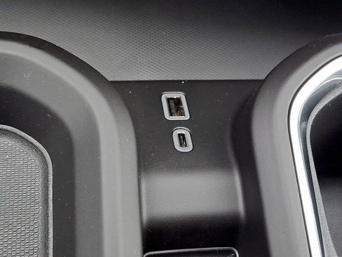 New 2026 GMC Sierra 2500 Denali w/ Denali Reserve Package image 17