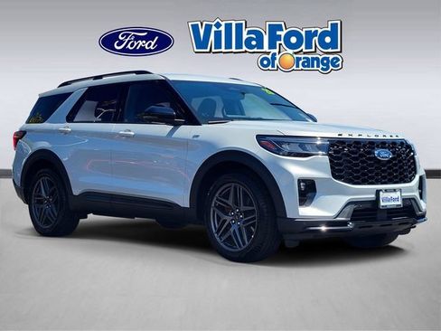 Used 2026 Ford Explorer ST-Line w/ ST-Line Street Pack RWD image 1