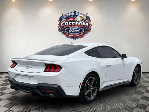 Used 2024 Ford Mustang Premium RWD image 4