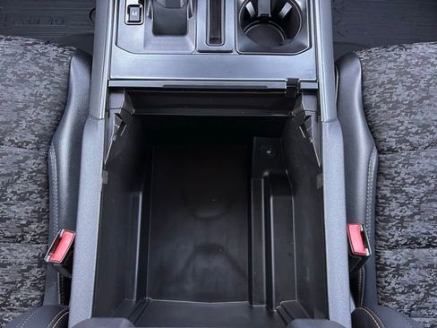 Used 2025 Ford F150 Tremor w/ Tow/Haul Package image 27