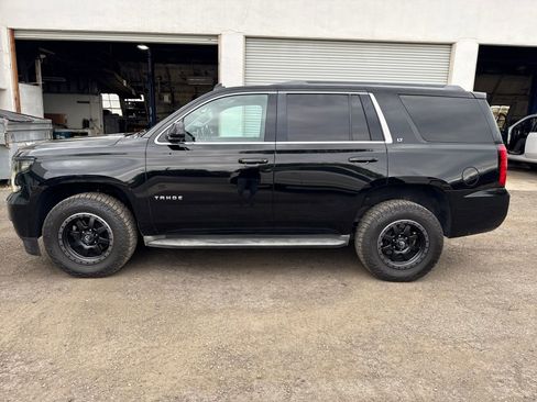 Used 2015 Chevrolet Tahoe LT image 2