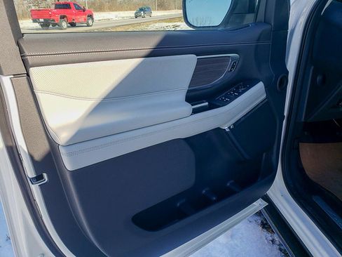 New 2025 Ford Expedition Max Platinum w/ Platinum Ultimate Package image 6