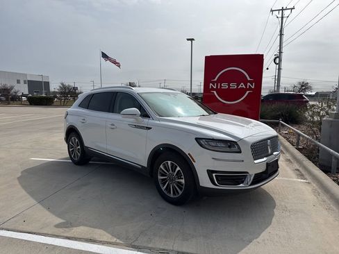 Used 2020 Lincoln Nautilus FWD w/ Equipment Group 101A image 1