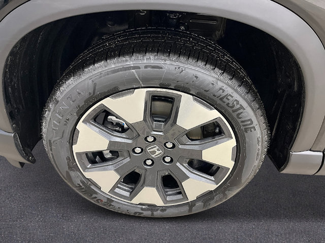 New 2026 Honda Pilot Touring image 11