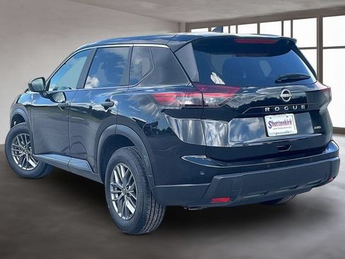 Used 2024 Nissan Rogue S AWD/4WD image 4