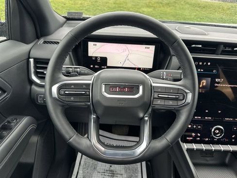 Used 2026 GMC Terrain Elevation image 13